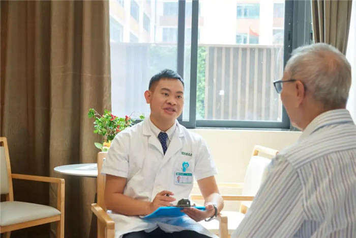 【人民日报】港澳“北上养老”人数显著增加