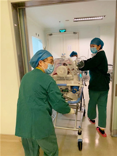 12分钟打赢母女保卫战！胎盘早剥超4/5，多学科快速闯关抢救大出血孕妇