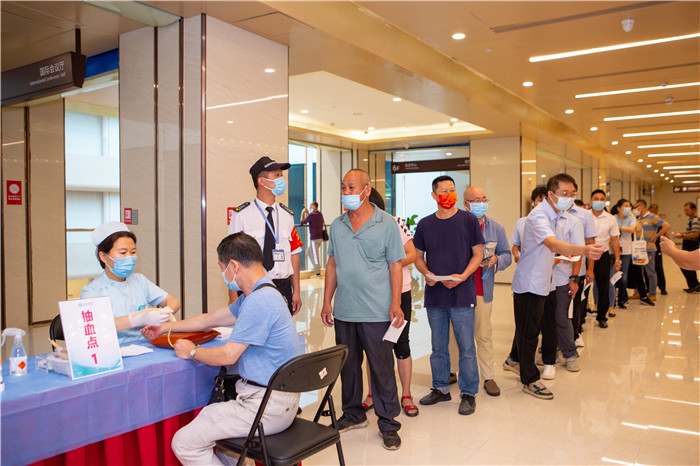 【番禺融媒】“广州职工心脑血管、癌症健康科普宣教”公益活动在祈福医院举行